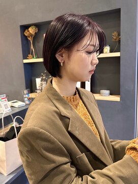 バートランド 白楽(Bertland) 島田/ワインレッド 白楽 髪質改善 大人ボブ ブリーチ無し 内巻き