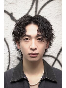 ウルモードバイササ(URU mode by SASA) スパイラルセンターパート