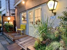 ヨナサン(Yona Saint)