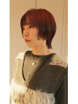 グーム(goom.)&nbsp;大人可愛い艶髪暖色コーラルピンクくびれマッシュウルフレイヤー