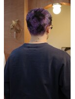 エディ(Edy)&nbsp;スパイキーショートケアブリーチダブルカラー外国人風眉毛カット