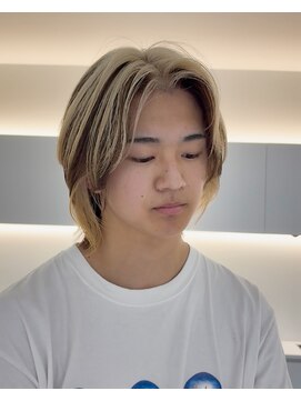 ノラ ウメダ(NORA UMEDA) ブロックカラーミックスカラーケアブリーチデザインカラー梅田