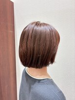 アクセ 顔周りカット丸みショートモテ髪抜け感束感ショート