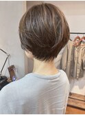 頭の形がキレイに見えるショートレイヤー[日比谷/銀座/東銀座]