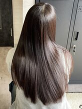     髪のお悩みに寄り添い、理想を叶えるだけで終わらない。未来の髪まで考えた施術をご提供します◎