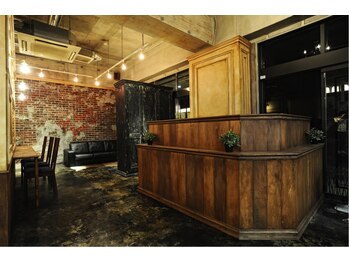 Roots 船橋北口店