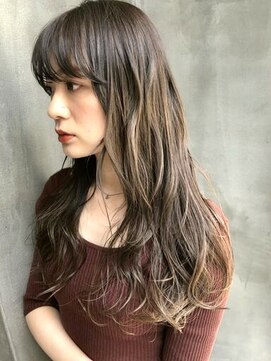 ローリー(Rowlly) - 透明感カラー × ロングヘア -