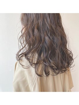 ビューティズム エルム(Beautism Elm) 合わせやすさ抜群