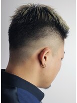 インアンドヤング(in&yang)&nbsp;ハイトーンカラー×スパイキーショート×テーパーフェード