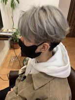 グリッター (Glitter)&nbsp;ケアブリーチ、ダブルカラー、メンズカット