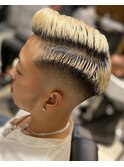クラシカルサイドパートハイスキンフェードバーバースタイルS