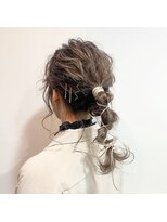 グレープバイン 辻堂(GRAPEVINES)&nbsp;♪ふわふわポニー紐アレンジ♪