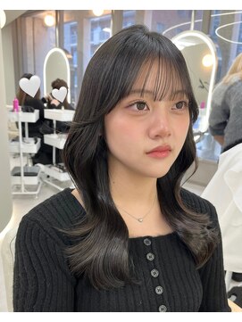 アイドットプラスサッポロ 札幌(i.+SAPPORO) 韓国風くびれミディアムロング