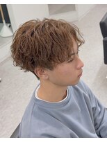 ブライト(BRIGHT)&nbsp;ツイストスパイラルパーマセンターパート