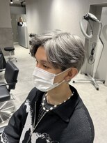 テクト バイアッシュ 吉祥寺店(Tect by Ash)&nbsp;ツーブロック刈り上げマッシュメンズブリーチホワイトシルバー