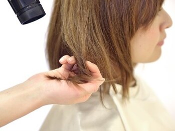 スナージー(SNAZZY)の写真/【小樽駅徒歩10分以内/駐車場完備】一人ひとりのお悩みに真摯に向き合い、アナタの魅力をさらに引き出す☆