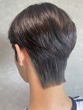 ミヤビ(MIYAVI) 韓国風ダウンパーマ