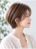 ショートボブ
