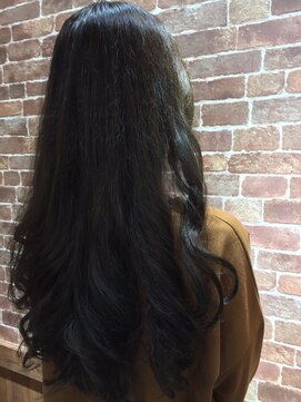 ヘアー アンドアール(hair &R) 【外国人風THROWカラー】上品アッシュロング