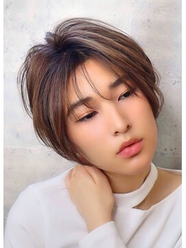 ブリス(VLISS) ナチュラルショート＿フェザーバングブランジュ