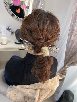 アチーブ エムプラス 茶屋町店(Achieve m +) ローポニー(大阪梅田茶屋町ヘアセット専門店Achieve m+)