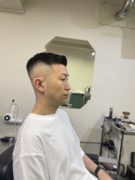 メリケンバーバーショップ フクオカ(MERICAN BARBERSHOP FUK) 上質スキンフェード