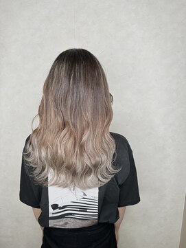 美容室 ハルミ ヘア リゾート 川口店(Harumi Hair Resort) ホワイトミルクティー バレイヤージュ