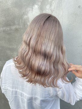 グランデュール 浜松東若林店(GRANDEUR) ホワイトミルクティー