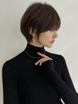 アンド ストーリーズ(&STORIES) 前髪あり耳掛け丸みくびれショートボブ20代30代40代50代(蘭)