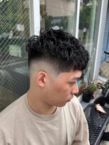 ビンゴ(BINGO)&nbsp;1802黒髪スキンフェード刈り上げツーブロック束間短髪バーバー