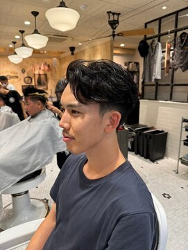 ルドローブラントオオサカ(LUDLOW BLUNT Osaka) 【LUDLOW BLUNT】アップバングワンカールパーマ ツーブロック