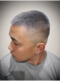 シルバー 坊主 スキンフェード