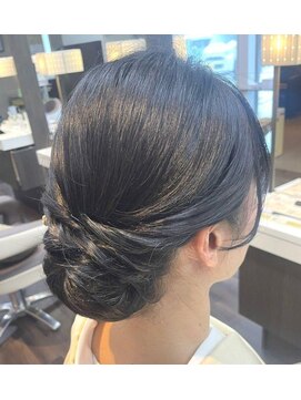 エノモト(ENOMOTO) 大人可愛い和装ヘアセットシニヨンお団子ヘアお呼ばれ