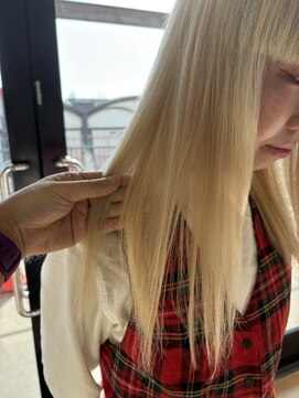 シャンプーボーイ 佐世保駅前店(SHAMPOO BOY) ハイトーンヘア