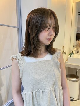 サヴィー(suvvy) ミディアムレイヤー/オリーブカラー