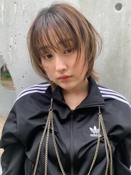 テトヘアー(teto hair) ウルフボブ ウルフカット ベージュカラー ブリーチカラー