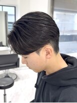 曲がる縮毛矯正専門 バイ レイズルーツ 名駅(曲がる縮毛矯正専門 by RAYS ROOTS)&nbsp;名古屋メンズ曲がる縮毛矯正　毛流れセンターパート