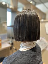 クーレ ビオトープ(+ CURE biotope)&nbsp;ボブ×白髪ぼかしハイライト