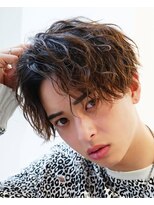 アストラ(ASTRA)&nbsp;MEN’S HAIR/サーフカール/刈り上げセンターパート/札幌
