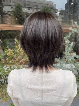 ハープット 府中けやき並木店(HearPut) レイヤーカット/くびれショート/襟足/インナーカラー/暗めカラー