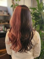 アヴァロンテ アットウィルヘアー(A VOLONTE at will hair)&nbsp;【個性派】圧倒的インパクト◆ハーフ＆ハーフカラー