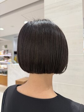 ピークアブー アヴェダ ギンザシックス(PEEK-A-BOO AVEDA GINZASIX) オトナボブ/コンパクトボブ/ミニボブ/暗髪/ダークトーンカラー