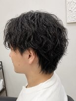 アンドティグルトウキョウ 池袋(&.TIGRE TOKYO)&nbsp;大人フェザーショートセンターパートフェザーパーマ黒髪