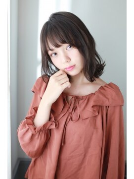 ネオリーブアイム 横浜西口店(Neolive aim) 外ハネボブのフォギーベージュカラー