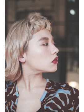 エシカ(ethica) [ethica_南船場]ホワイティーブロンド×切りっぱなしボブ