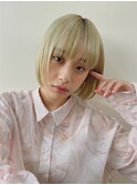 ペールグリーン/顔まわりカット