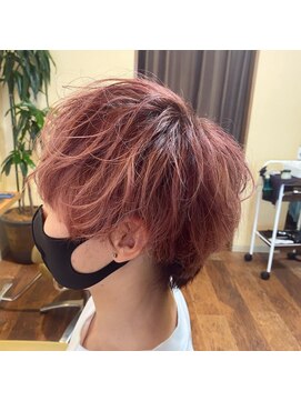 ヘアーアンドメイク サワ 天神店(Sawa) サーモンピンク