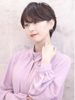 アンド ストーリーズ(&STORIES)&nbsp;大人可愛い小顔ひし形クビレ丸み20代30代40代大人ショート(蘭)