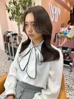 ボタン シブヤ(VOTAN SHIBUYA)&nbsp;くびれヘア/韓国ヘア/前髪なし/顔まわりカット/渋谷