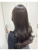 ロンググレージュカラーブリーチしない透明感カラー